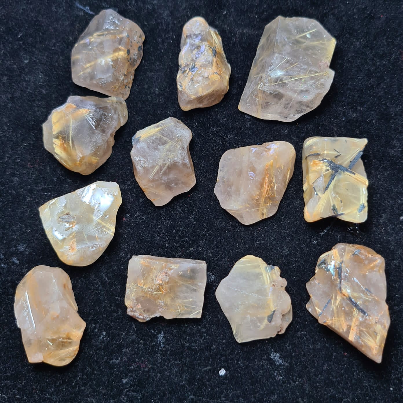 10 Pcs of Gold Rutilated Quartz | Untreated and Cab Quality Chunks - The LabradoriteKing
