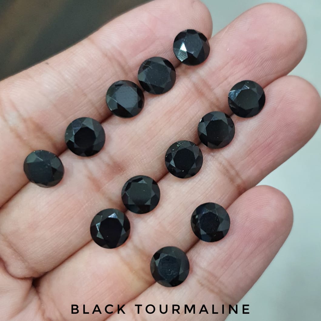 20 Pcs Black Tourmaline Gemstones | Top Quality - The LabradoriteKing