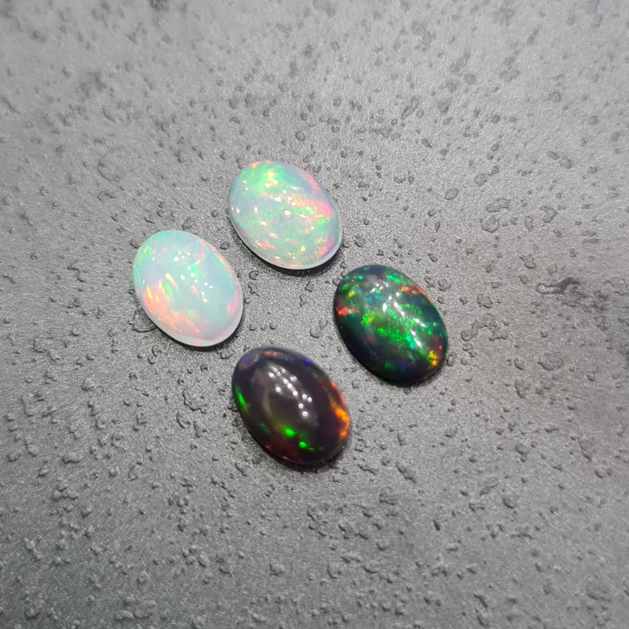 2 Pairs of Opals Cabochons Ovals 8mm (4 Unit) - The LabradoriteKing