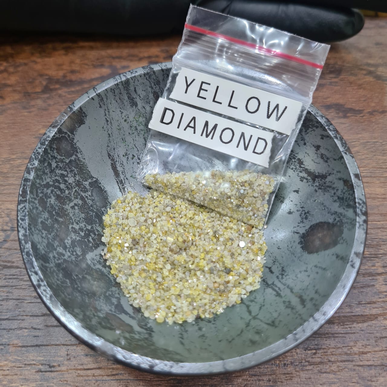 Broken Yellow Diamonds Chips Dust Sand | Super SPARKLY - The LabradoriteKing