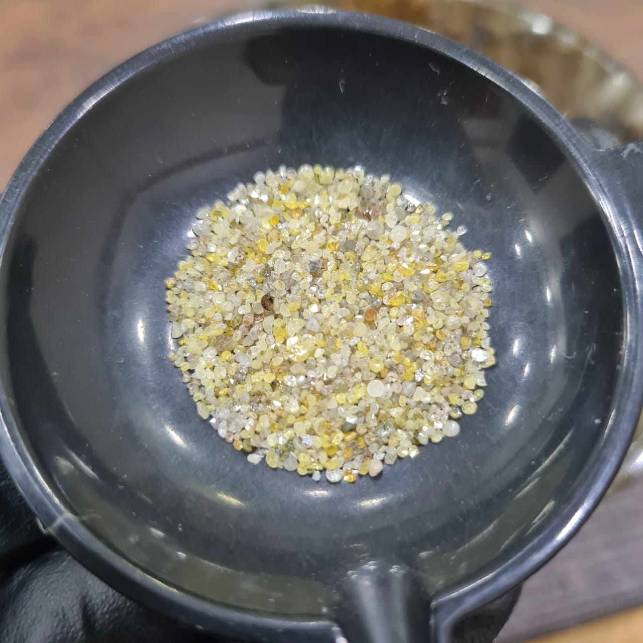 Broken Yellow Diamonds Chips Dust Sand | Super SPARKLY - The LabradoriteKing