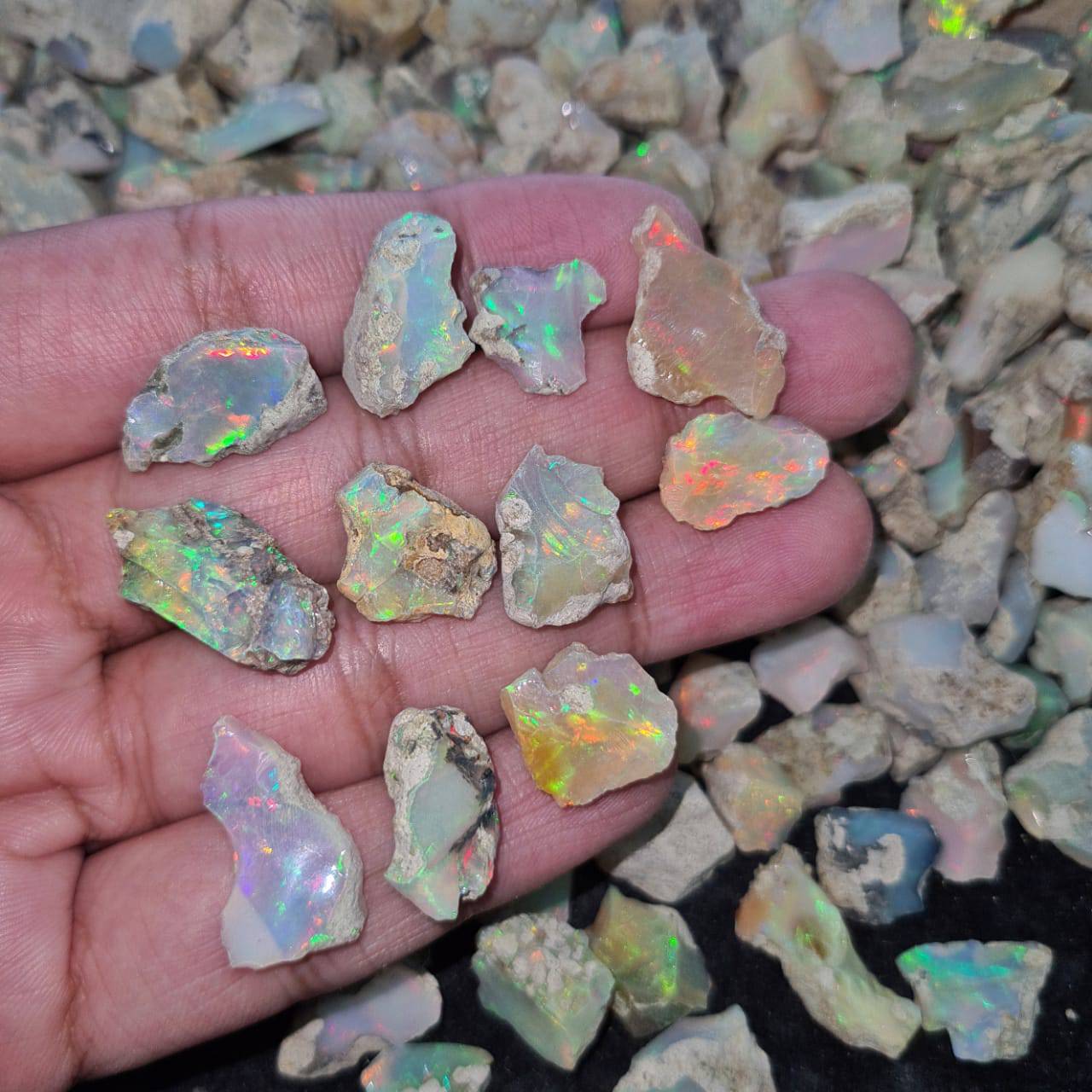 Bigger Size Opal Rough Minerals Untreated Ethiopian Mined | 20-25mm AAA Quality - The LabradoriteKing