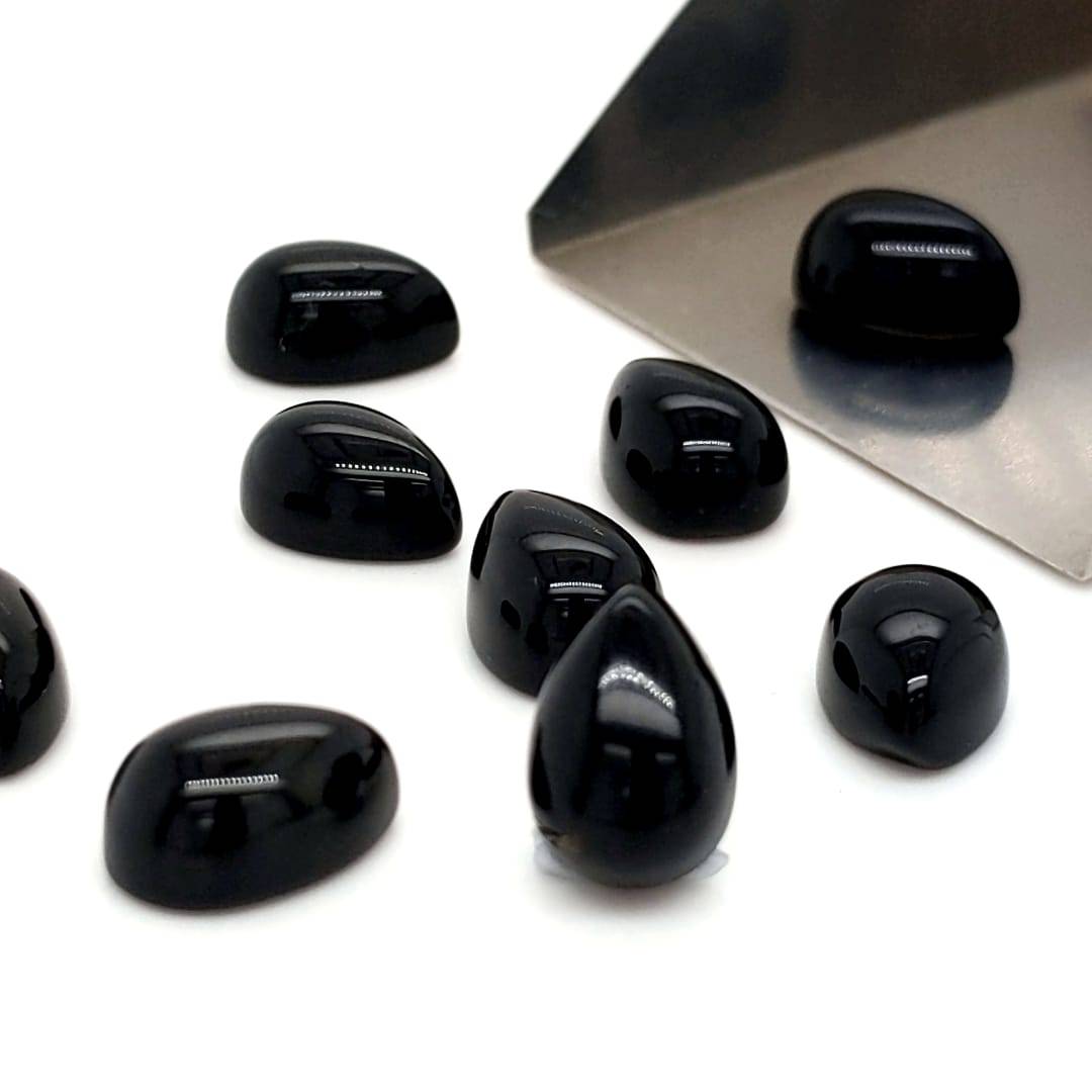 Black Onyx Pear Cabochons | Calibrated Size - The LabradoriteKing