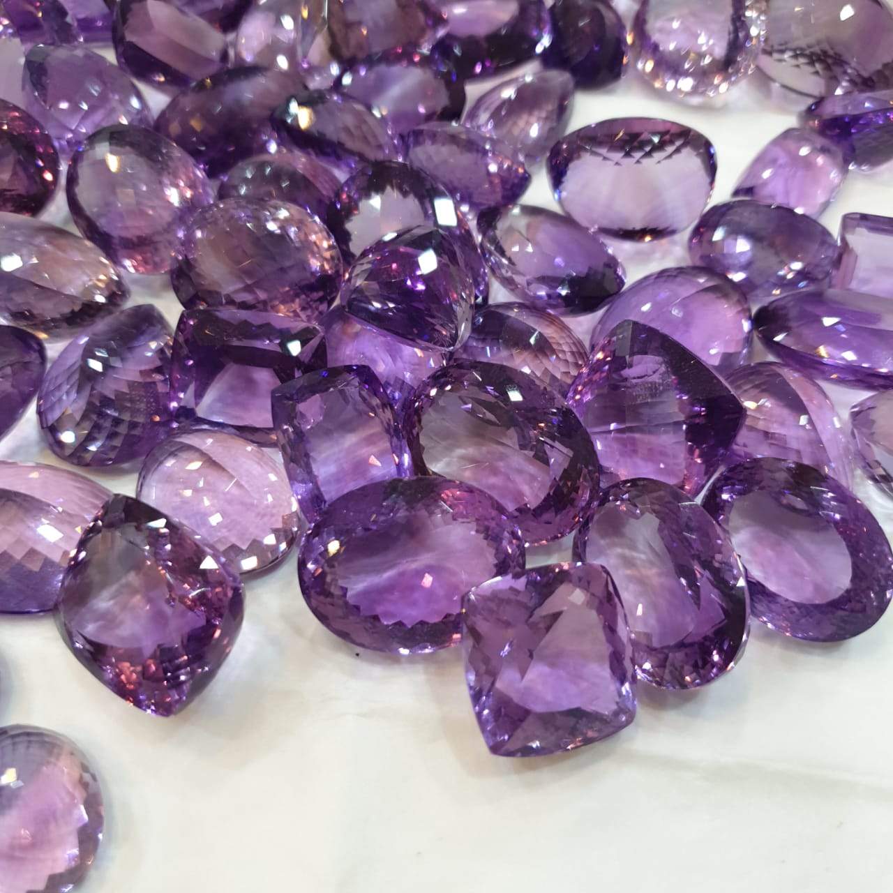 Natural Amethyst Big Size | 20-30mm Random Flawless - The LabradoriteKing