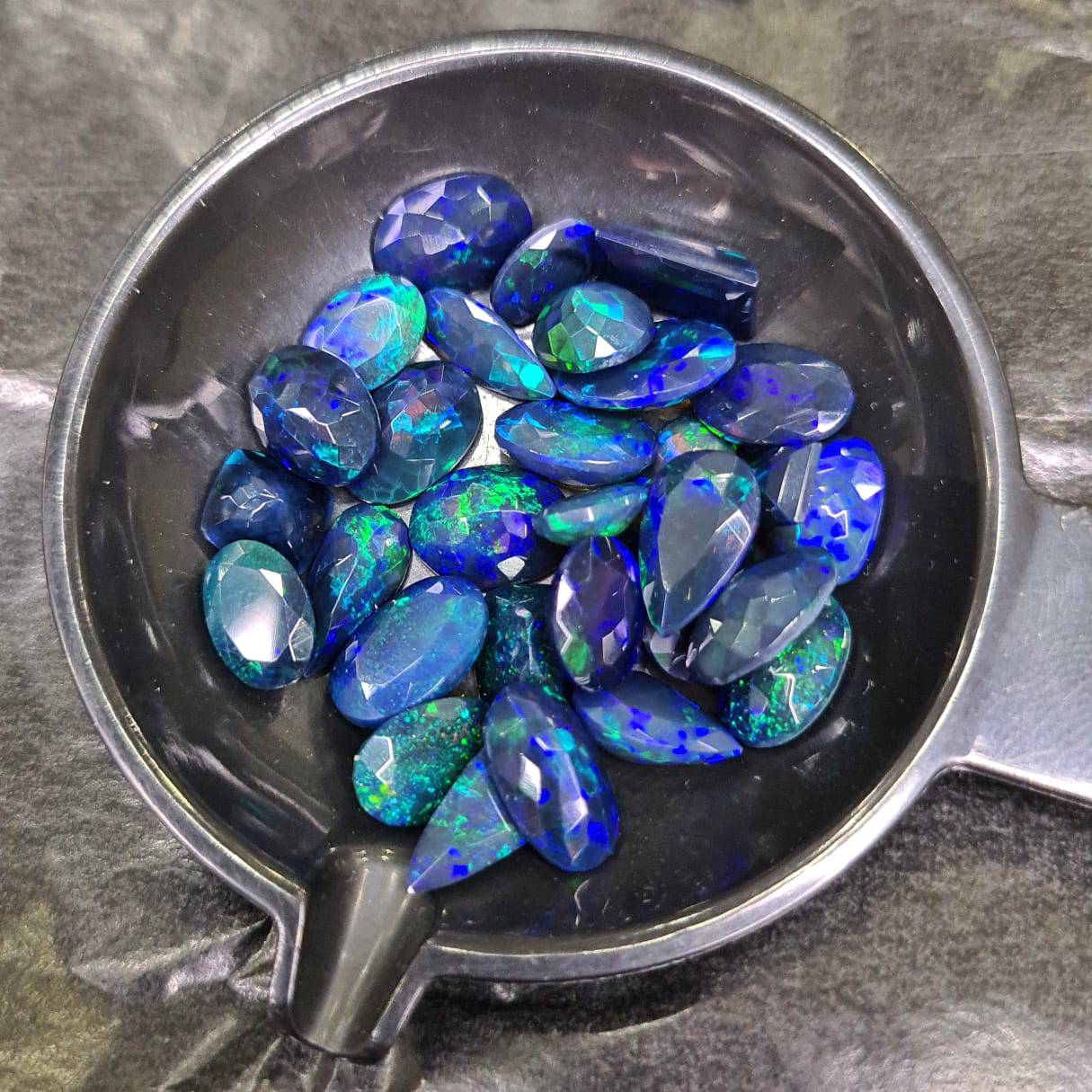 Natural Blue Opals | Smoked Blue Basw Opals - The LabradoriteKing