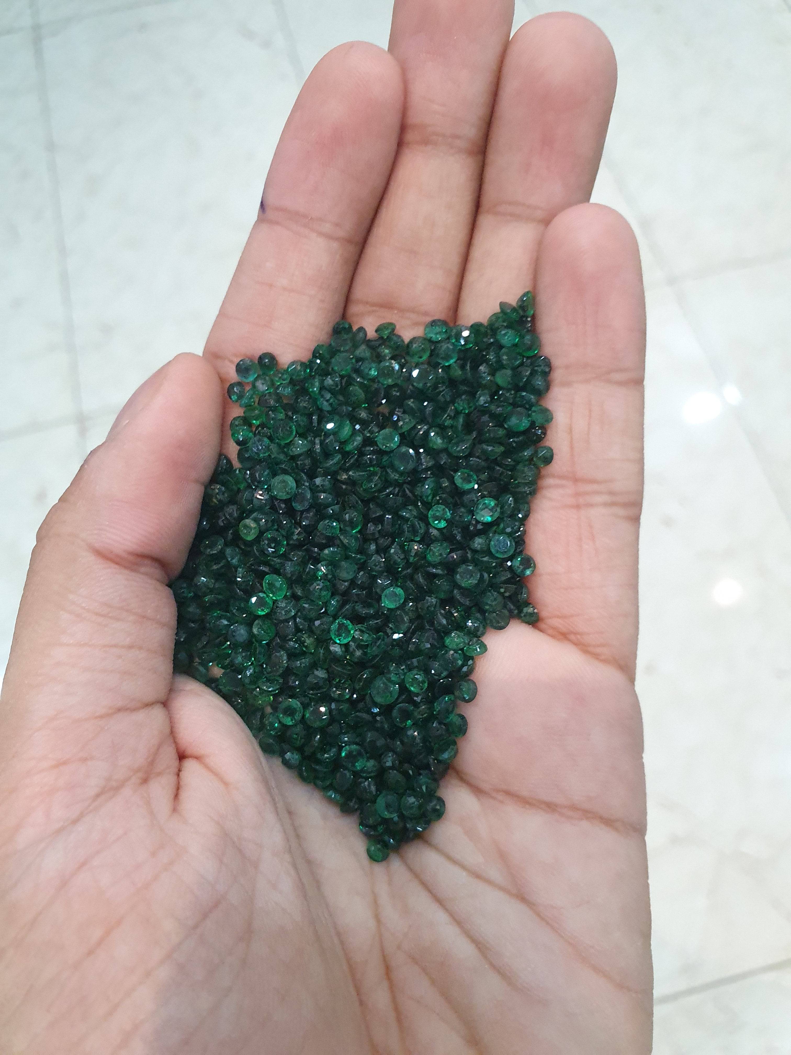 Natural Emerald 3-3.5mm Size Round Lot Zambian Mines - The LabradoriteKing