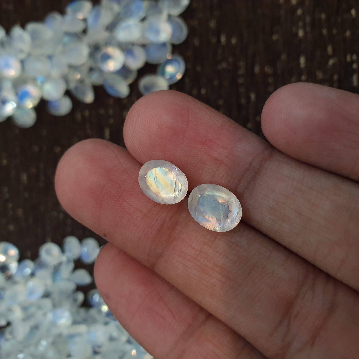 Natural Moonstone Facted 10pcs Lot of 9x7m or 10x8mm - The LabradoriteKing