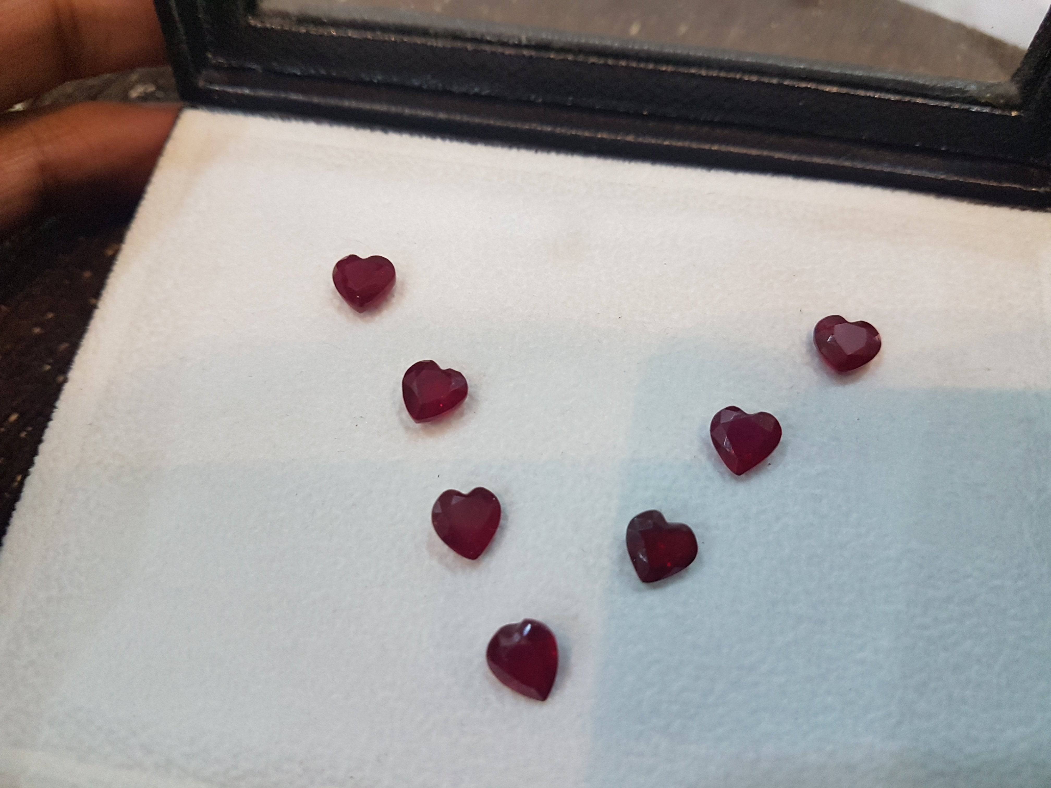 Natural Ruby Heart Set 6-7mm Certified lot - The LabradoriteKing