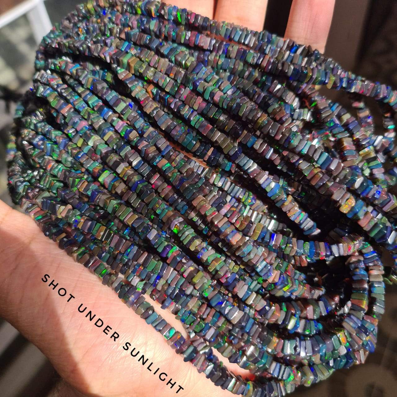 Sale🔥 Black Opal Square Disc Beads in 17" Inches | 4-5mm - The LabradoriteKing