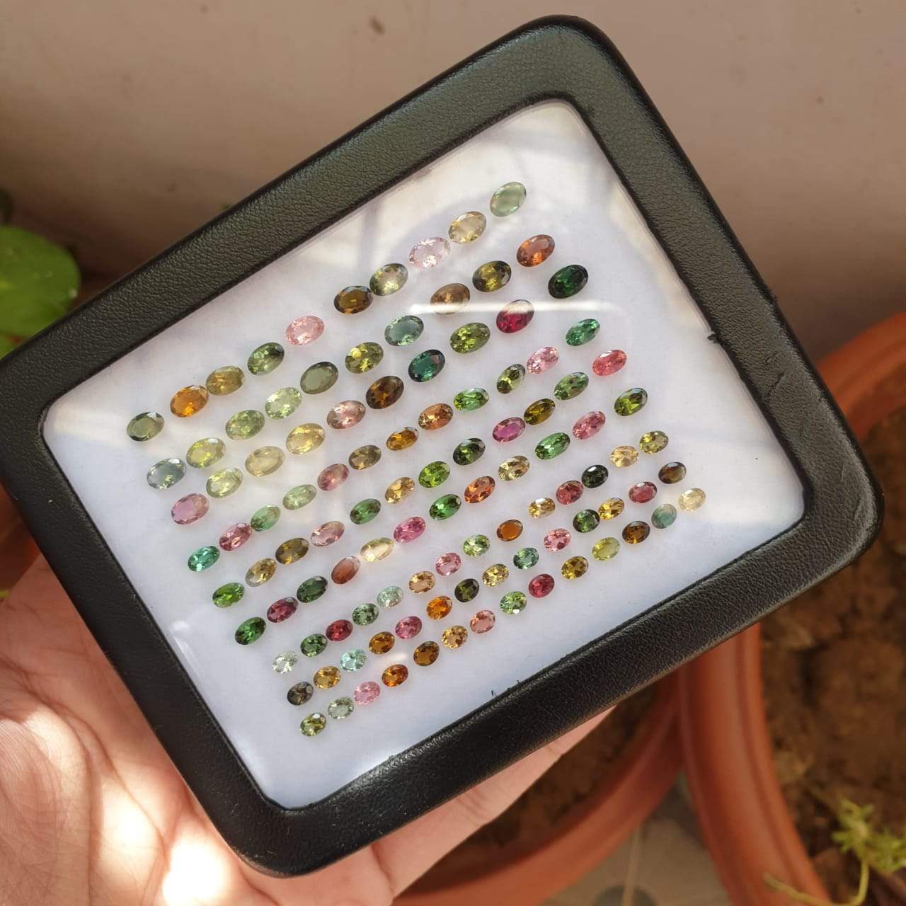 Tourmaline Oval Set | 108 Pcs 31 Cts | 6mm to 4mm Ovals - The LabradoriteKing